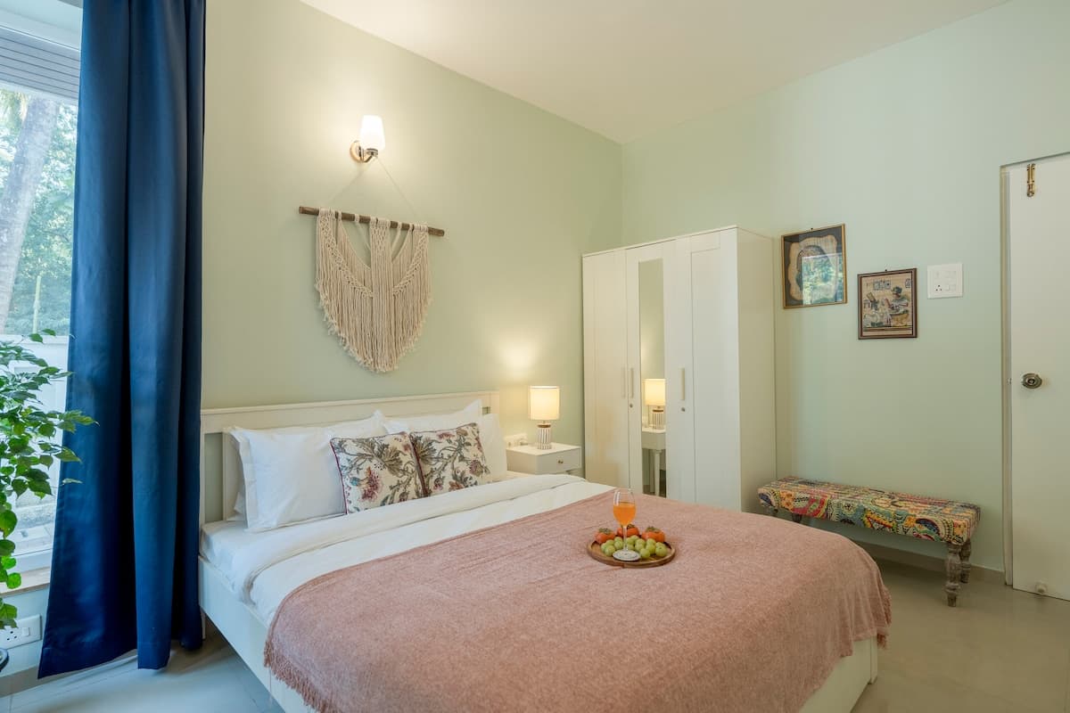 AMG02 · Chic 2BHK in Central North Goa| Pool & Parking - View 5
