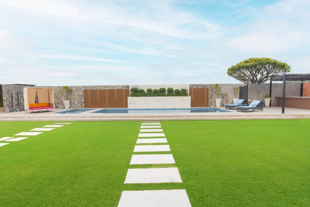 TF001 · Private Farmhouse Estate | Pool | Lawn | Agra