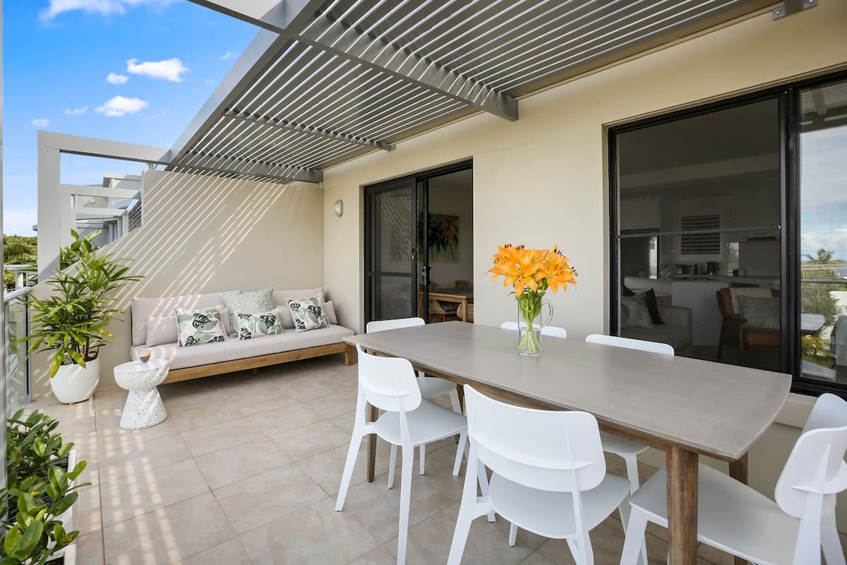 Unit 3 - Crystal Shores Sunshine Beach - Main view