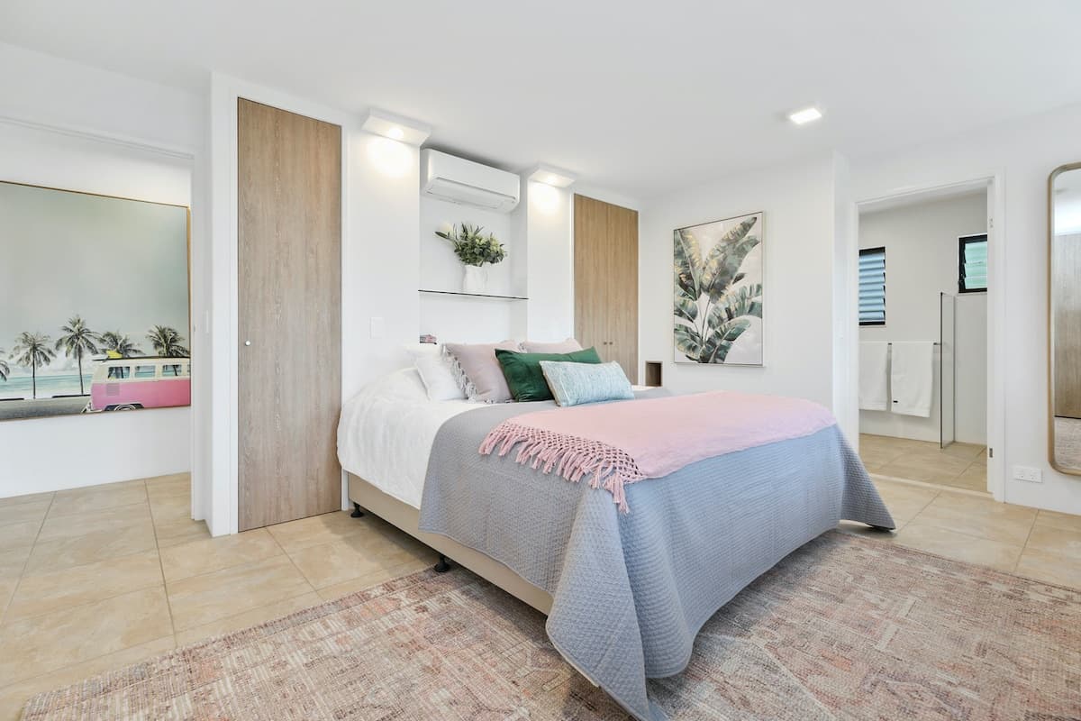 Unit 3 - Crystal Shores Sunshine Beach - View 5