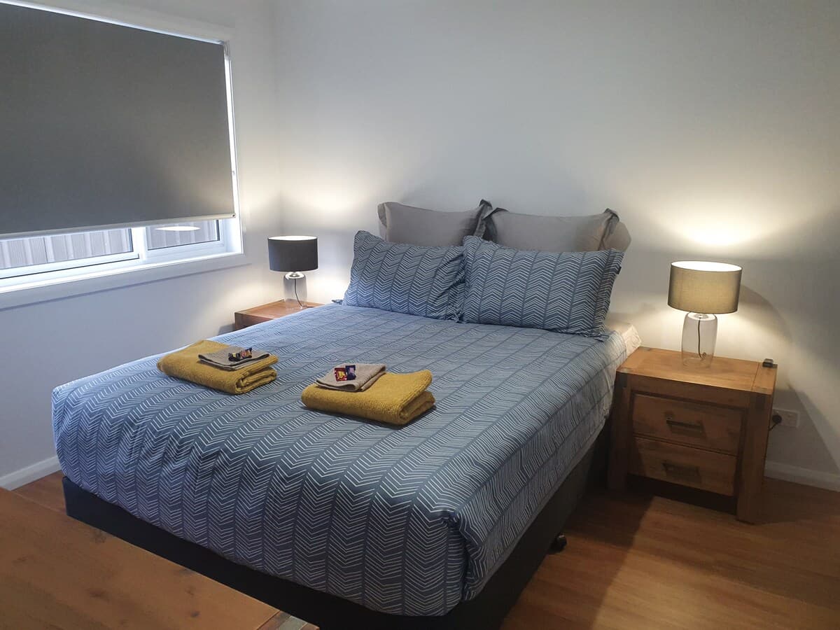 Isabella PLAINS 2B 2B ❤ · *NEW* 2 bed, 2 bath - spacious & stylish Cottage - View 4