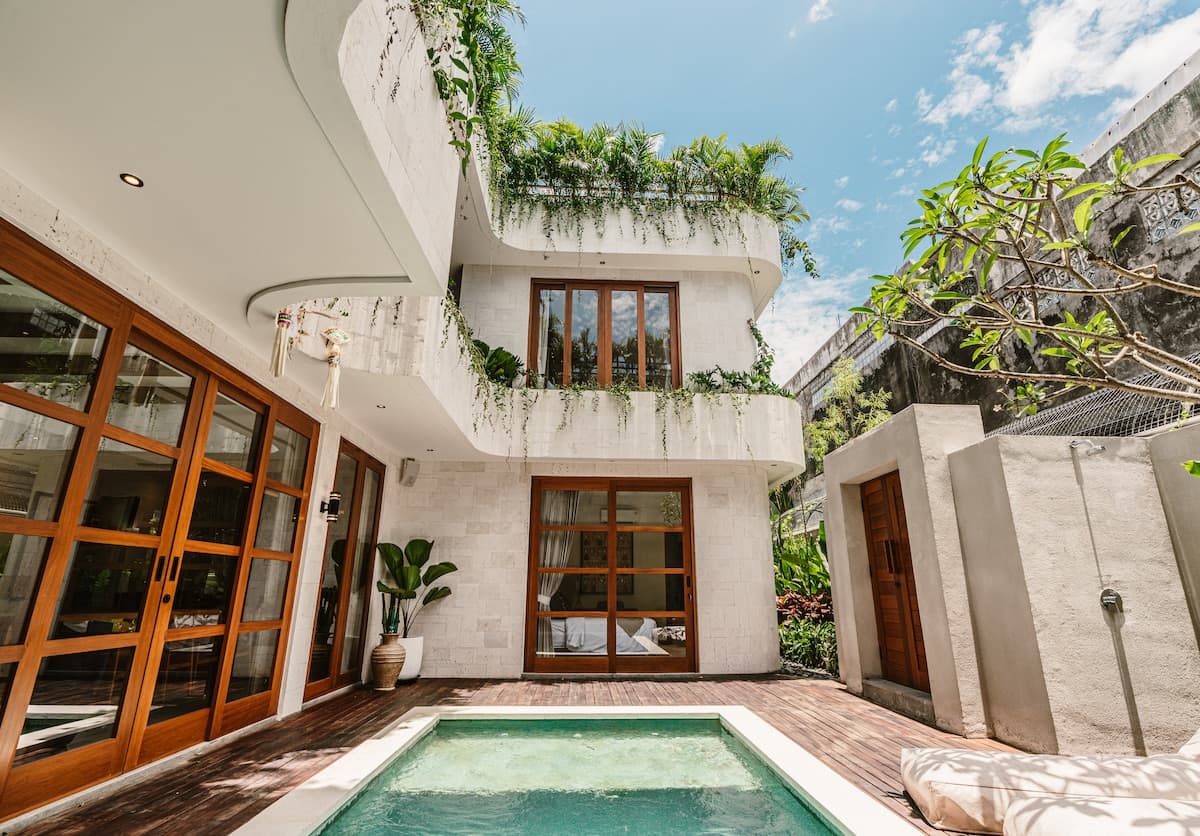 The Urban Retreat Villa Dua · The Urban Retreat Bali 5 Bedroom wButler and Cook - Main view