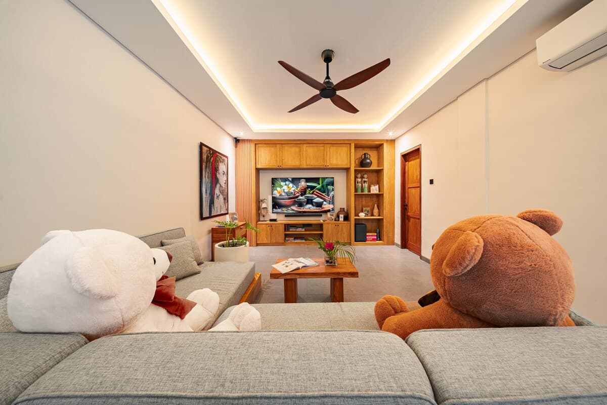 The Urban Retreat Villa Dua · The Urban Retreat Bali 5 Bedroom wButler and Cook - View 3