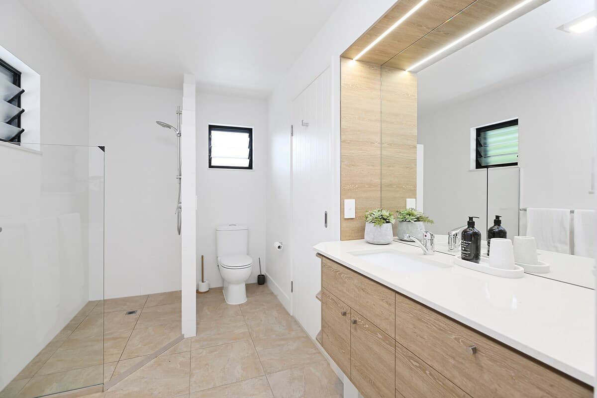 Unit 2 - Crystal Shores Sunshine Beach - View 5
