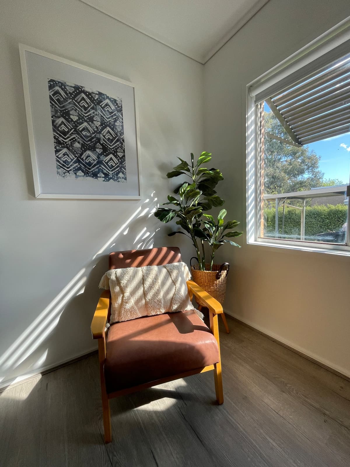 Wanniassa · Renovated & Spacious, Homely - 5km to CBR hospital - View 2