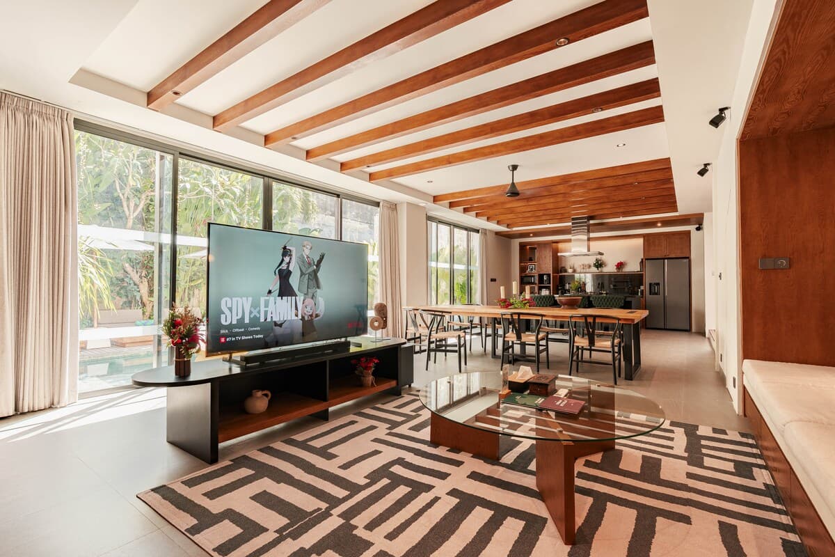 Villa Tiga - Urban Retreat · The Urban Retreat Bali 4 Bedroom wButler and Cook - View 2