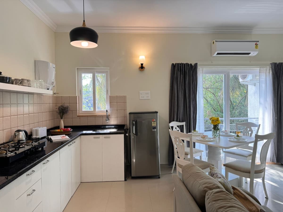 AMF05 · Modern 2BHK at Siolim nr Thalasa - View 3