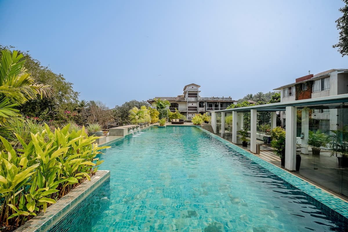 EA301 · Lush 2BHK | Pool | Reis Magos - View 5